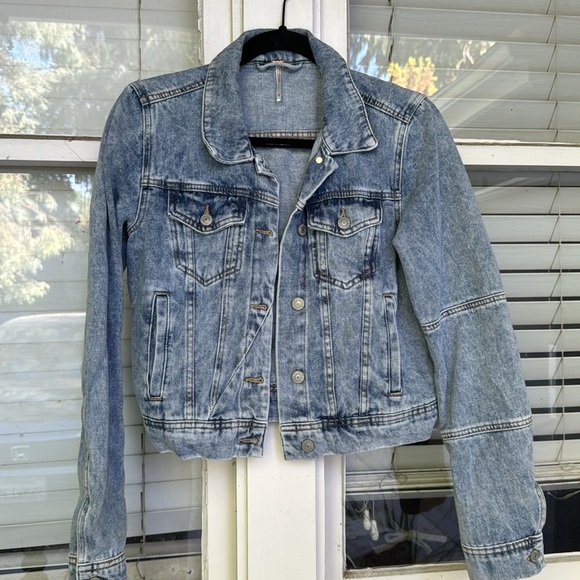 Free People Rumors  Jean Jacket - Picture 8 of 8